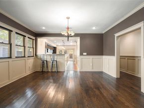 422 S Winnetka Avenue , Dallas Texas 75208