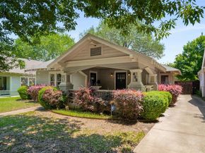 422 S Winnetka Avenue , Dallas Texas 75208
