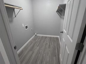 4025  Eastland Street , Fort Worth Texas 76119