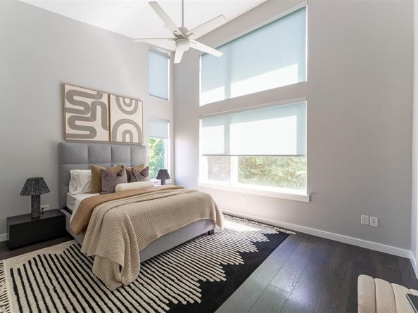 4620  Munger Avenue  107, Dallas Texas 75204