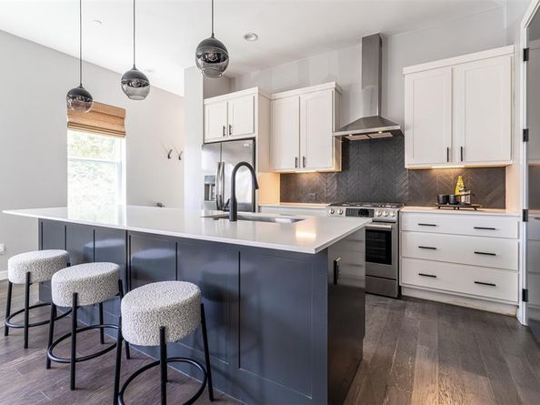 4620  Munger Avenue  107, Dallas Texas 75204