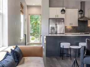 4620  Munger Avenue  107, Dallas Texas 75204