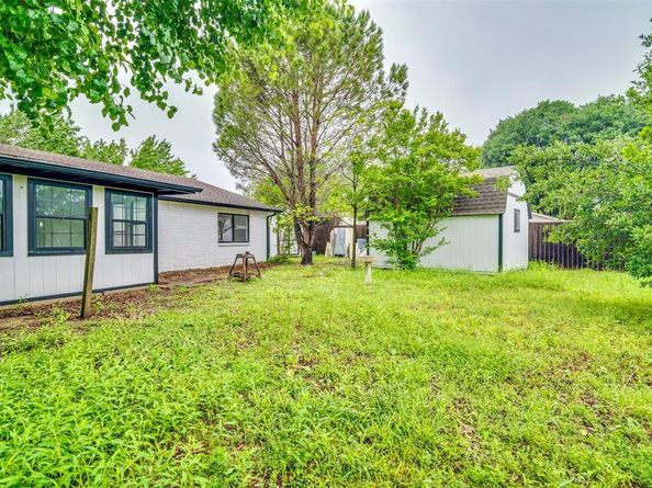 6401  Gate ridge Circle , Garland Texas 75043