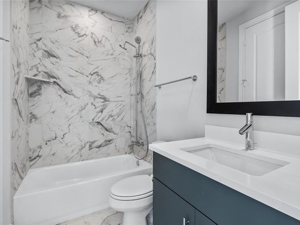 4618  Greenborough Lane , Dallas Texas 75219