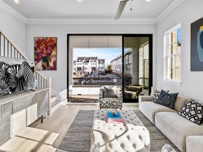 4618  Greenborough Lane , Dallas Texas 75219