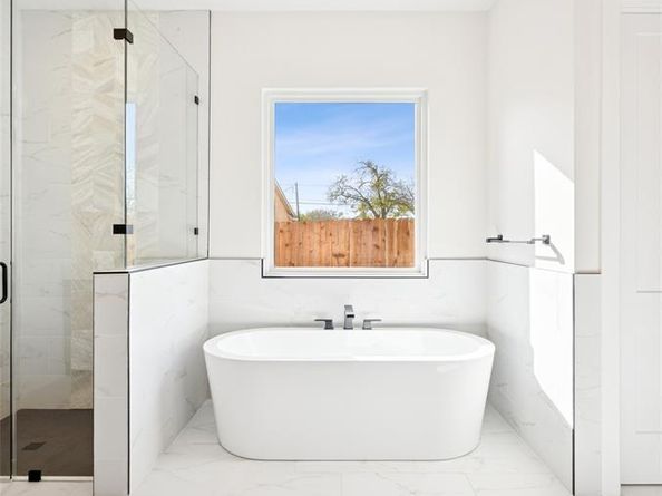 204  Pecan Street , Roanoke Texas 76262