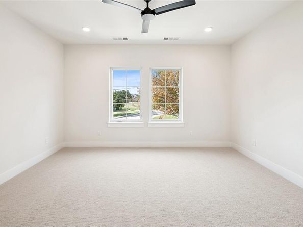 204  Pecan Street , Roanoke Texas 76262