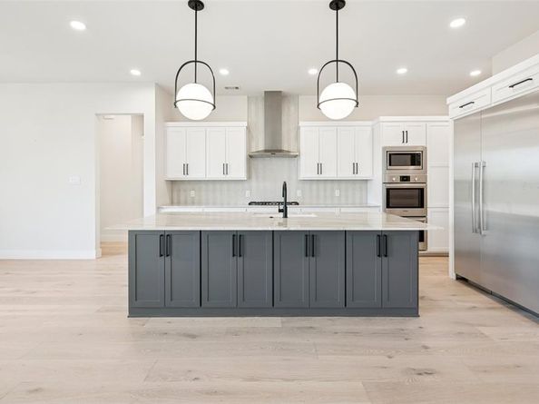 204  Pecan Street , Roanoke Texas 76262