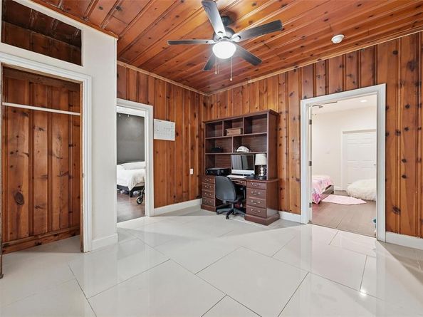 201 W Enon Avenue , Everman Texas 76140