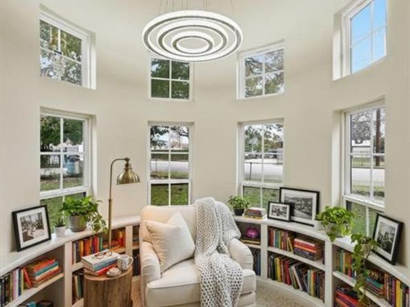 201 W Enon Avenue , Everman Texas 76140