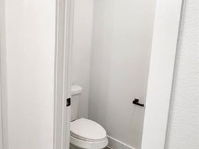 5601  Houghton Avenue , Fort Worth Texas 76107