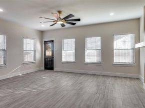 5601  Houghton Avenue , Fort Worth Texas 76107