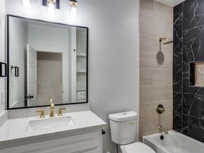 5601  Houghton Avenue , Fort Worth Texas 76107