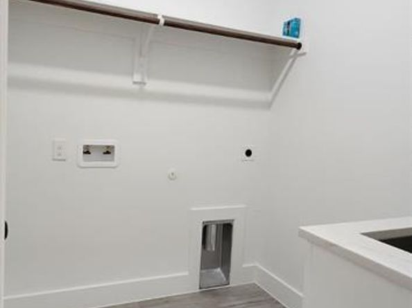 5601  Houghton Avenue , Fort Worth Texas 76107