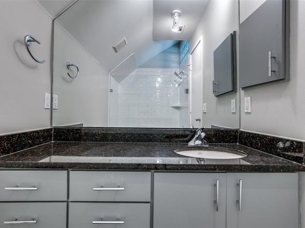 4231  Travis Street  20, Dallas Texas 75205