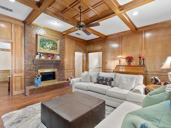 2903  Laguna Court , Plano Texas 75023