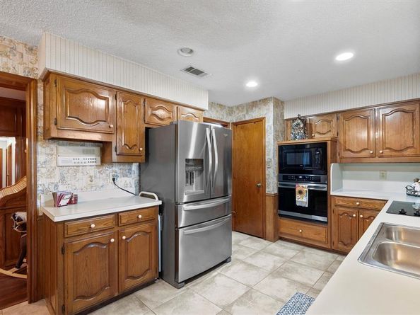 2903  Laguna Court , Plano Texas 75023