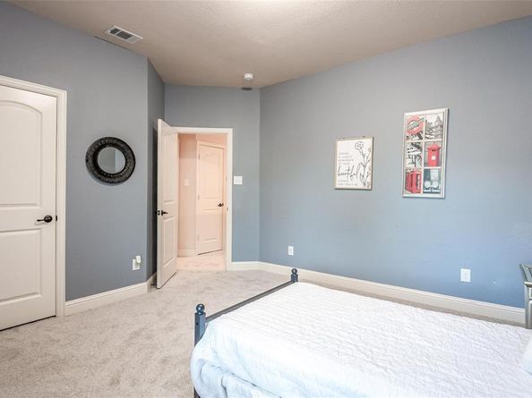 8436  Town Walk Drive , North Richland Hills Texas 76182