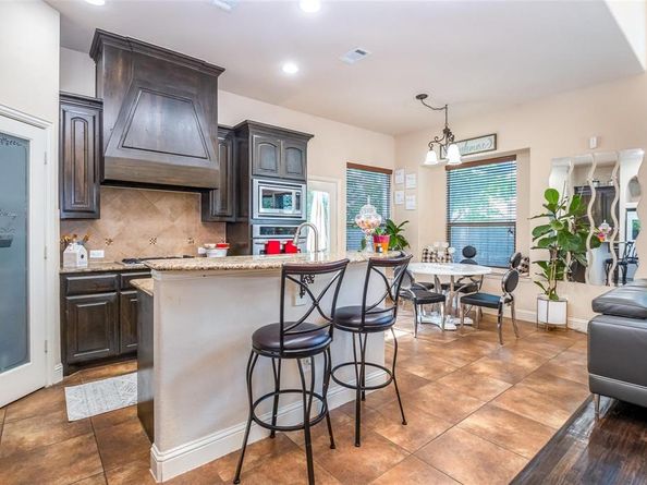 8436  Town Walk Drive , North Richland Hills Texas 76182