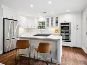 10025  Lanshire Drive , Dallas Texas 75238