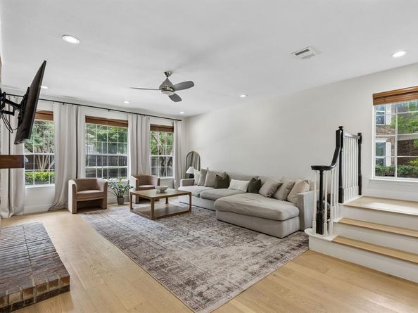 2902  Stonepointe  , McKinney Texas 75072
