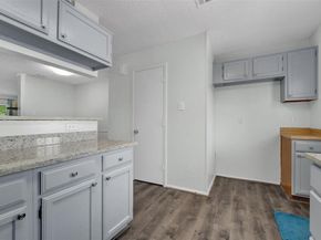 641  Carriagehouse Lane  7, Garland Texas 75040