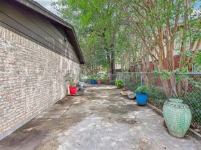 7452  Meadowcrest Drive , Fort Worth Texas 76112
