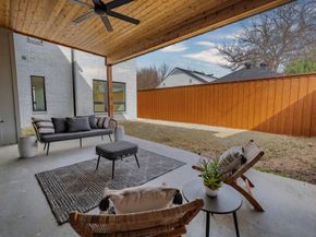 5836  Kenwood Avenue , Dallas Texas 75206