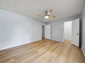 4211  Holland Avenue  105, Dallas Texas 75219