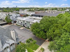 4211  Holland Avenue  105, Dallas Texas 75219
