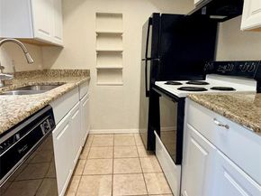 12818  Midway Road  2078, Dallas Texas 75244