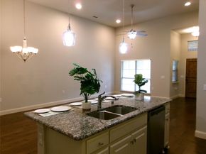 883  Birds Fort Trail , Arlington Texas 76005