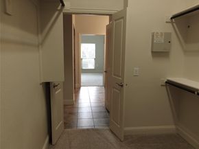 883  Birds Fort Trail , Arlington Texas 76005