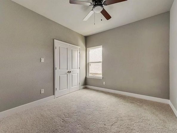1901  Kelly Street , Fort Worth Texas 76104