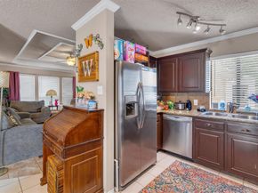 5706  Bramblewood Court , Arlington Texas 76017