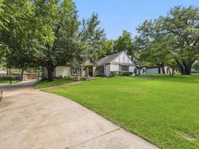240  Timberlake Drive , Azle Texas 76020