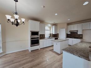 5207 W Cove Way , Grand Prairie Texas 75052