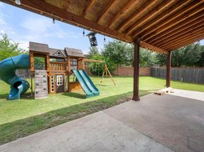517  Zachum Drive , Arlington Texas 76002