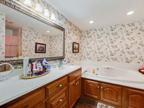 12704  Garden Grove Drive , Dallas Texas 75253