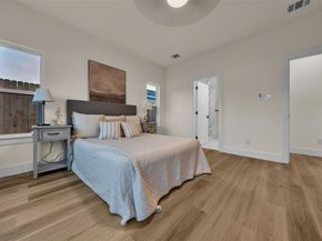 1442 E Allen Avenue , Fort Worth Texas 76104