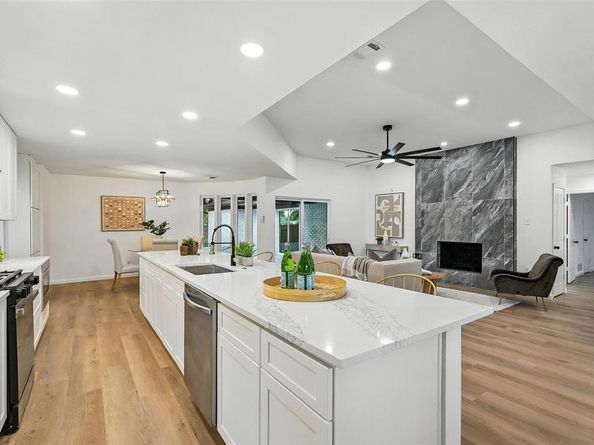 4303  Blackheath Road , Dallas Texas 75227