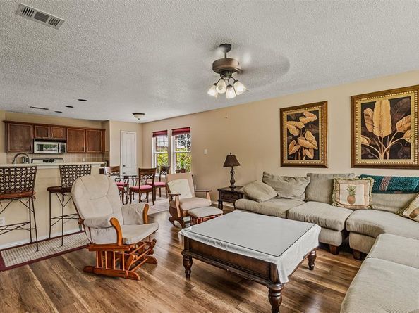 2177  Lone Pecan Drive , Mesquite Texas 75181