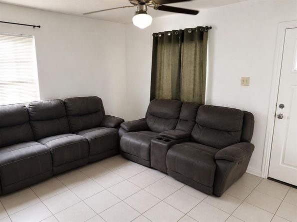 2010  Dudley Avenue , Dallas Texas 75203