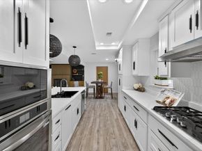 3330  Sharpview Lane , Dallas Texas 75228