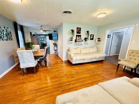 610  Prescott Drive , Garland Texas 75041