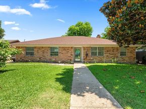 2400  Douglas Avenue , Irving Texas 75062
