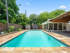 2400  Douglas Avenue , Irving Texas 75062