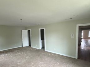 1214 E Waco Avenue , Dallas Texas 75216