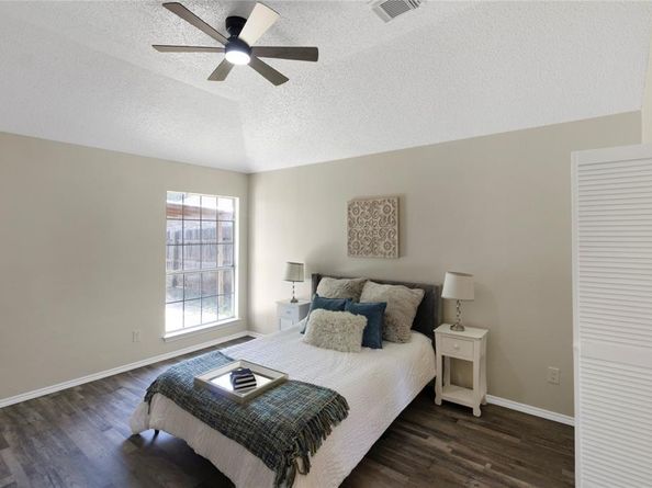 710  Austin Drive , DeSoto Texas 75115