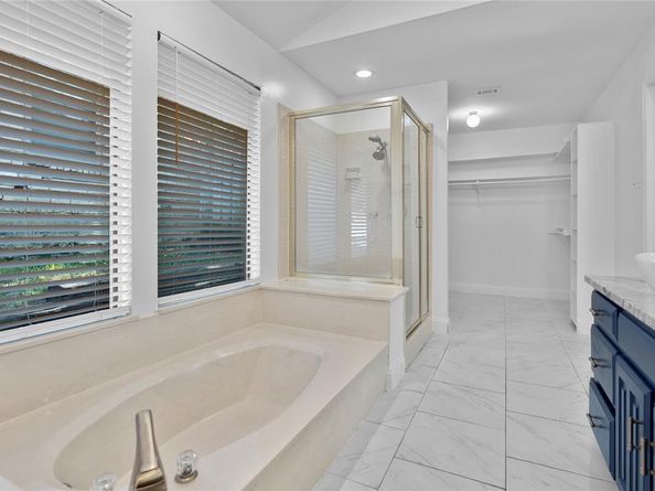 4128  Woodenrail Lane , Irving Texas 75061